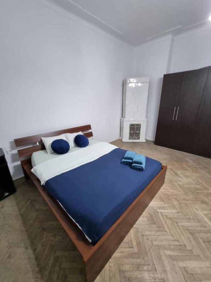 Nocleg W Centrum Czestochowy Nmp32 琴斯托霍瓦 外观 照片