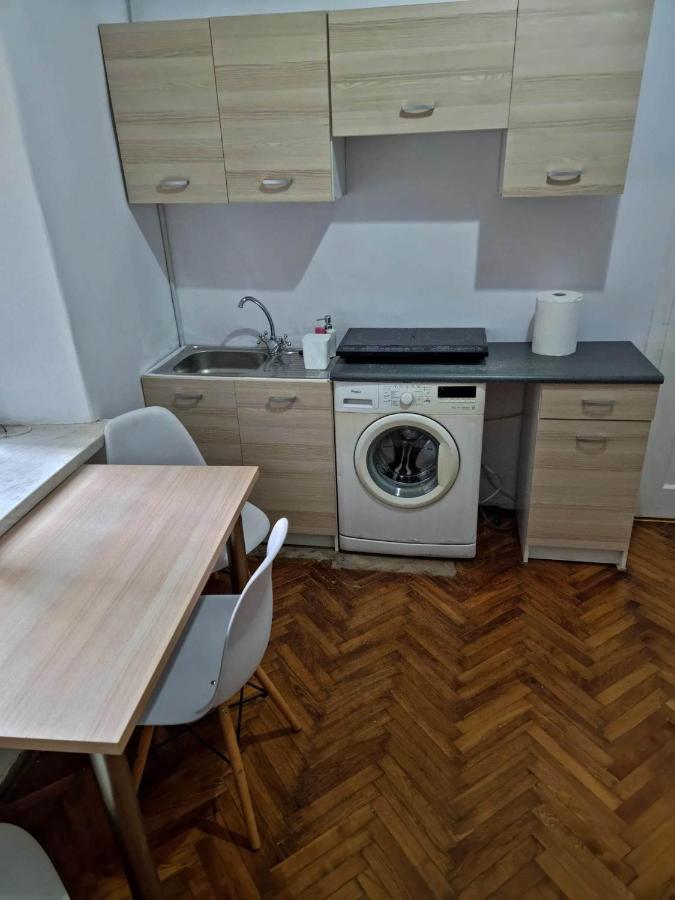 Nocleg W Centrum Czestochowy Nmp32 琴斯托霍瓦 外观 照片